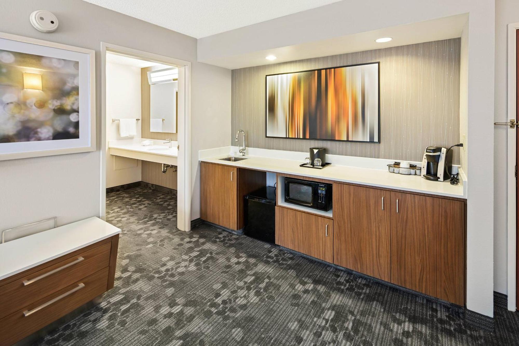 Courtyard By Marriott Bryan College Station Hotel Ngoại thất bức ảnh